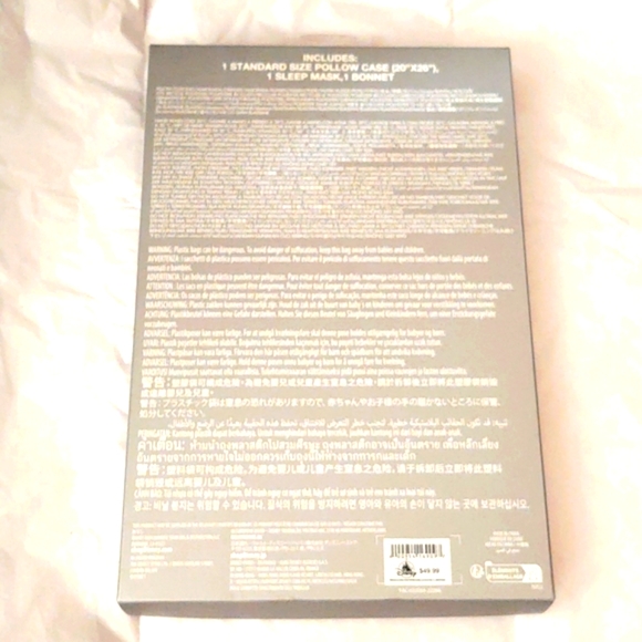 Disney Parks Fantasyland Castle Set Ensemble NWT - Picture 12 of 13